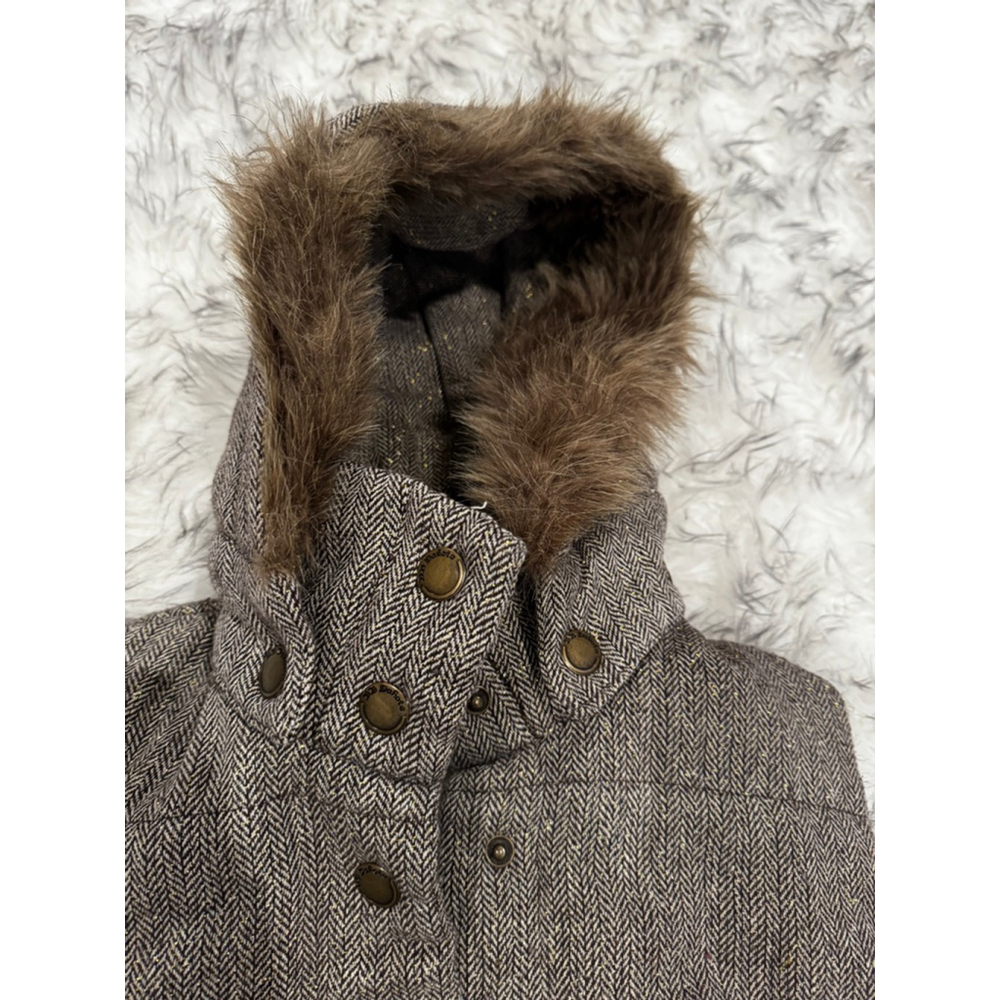 MARALYN & ME Brown Beige Herringbone Faux Fur Hooded Vest S Women's - Picture 2 of 6